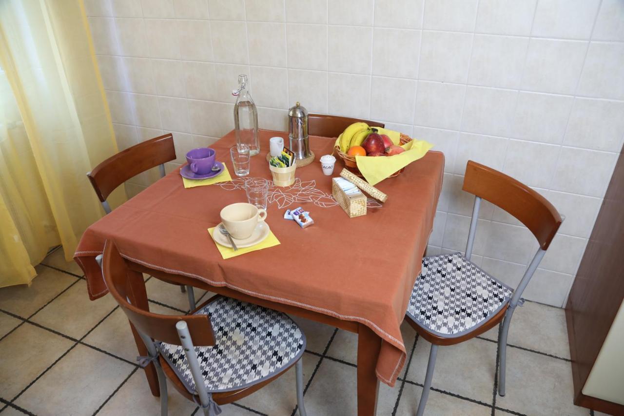 La Dimora Degli Elfi Casa Vacanza Pavia Eksteriør billede